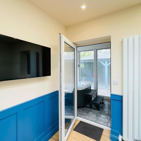 Deluxe Bungalow كامبريدج المظهر الخارجي الصورة