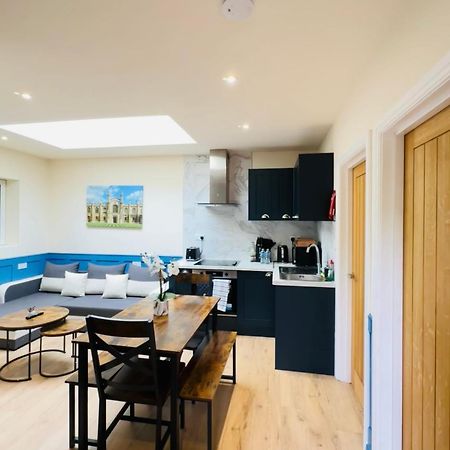 Deluxe Bungalow كامبريدج المظهر الخارجي الصورة