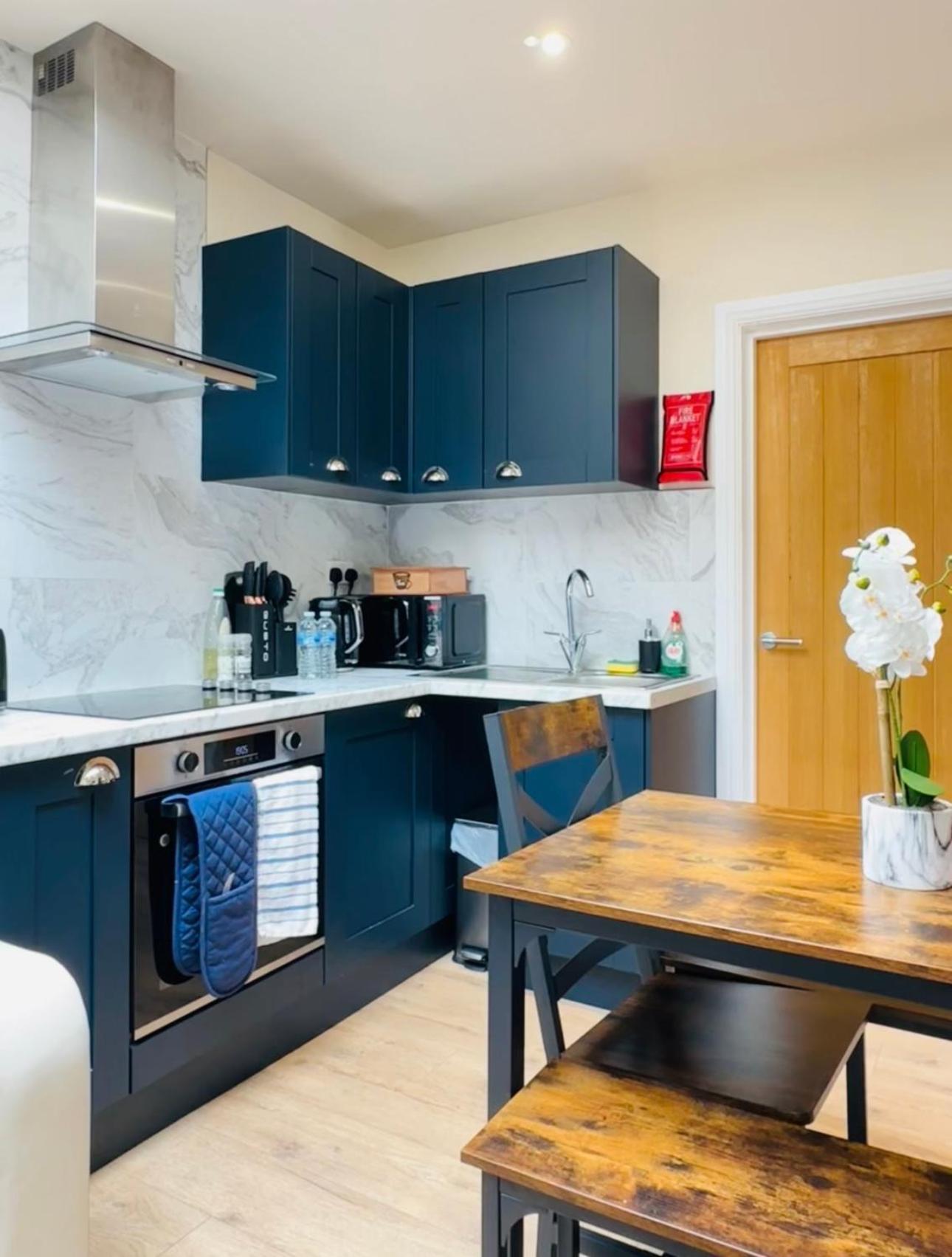 Deluxe Bungalow كامبريدج المظهر الخارجي الصورة